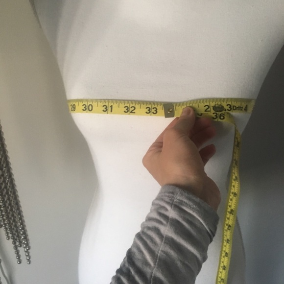 Mannequin Measurements - Picture 2 of 4